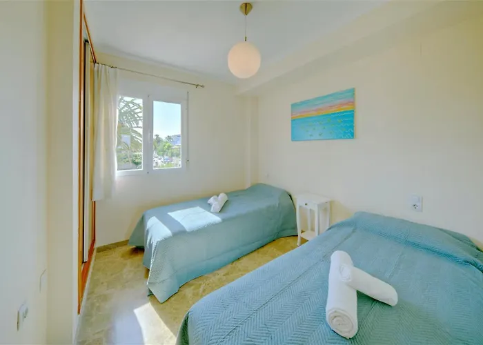 Apartment Bahia De Molinell 4a *